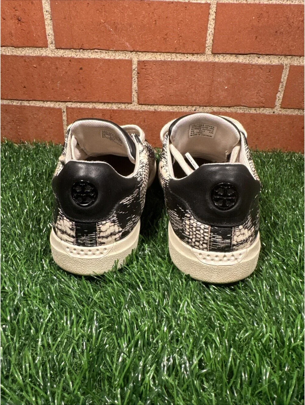 Tory Burch Howell Court Printed Tumbled Leather Sneaker Size 6M 8913-F20